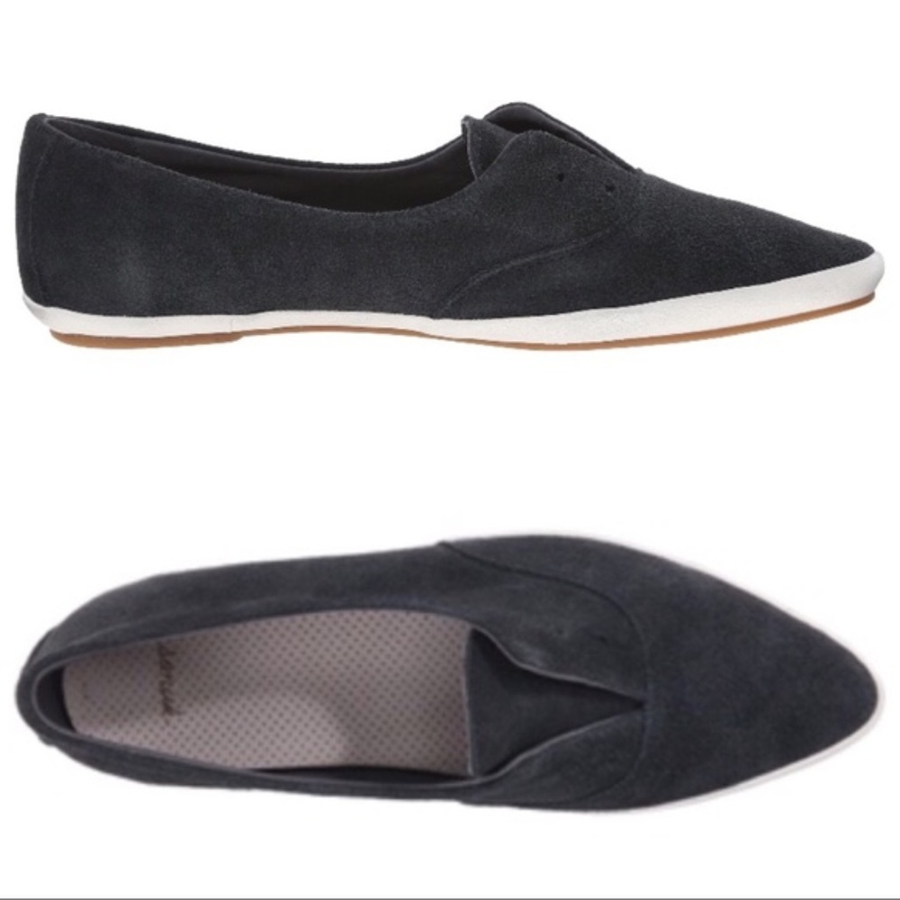 Sanuk Kat Paw Luxe in Grey